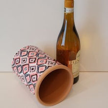 Load image into Gallery viewer, Keep the vintage cool with a touch of European flair in this stylish Tall Diamond Wine Cooler. Crafted out of terracotta and decorated with a unique diagonal pattern reminiscent of the trendiest European designs, this fashion-forward cooler is the perfect complement to any get-together. Just add your favourite bottle for an elegant Birthday, Hostess, Father's Day, or Just Because Gift** Size: 7"H Capacity: O:4.5" Colour: Black/Grey/Pink Material: Terracotta