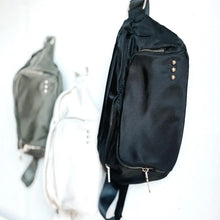 Load image into Gallery viewer, Crossbody Belt Bag - Ryder - Black

