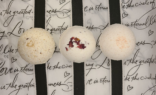 These Bath Bombs are just as beautiful as they are soothing - packed with healing essential oils that will help you relax your mind and body and enjoy their properties.  3 Scents to choose from:  Rose Petal. Himalayan Salt. Vanilla Oatmeal. Highlights: All-Natural Ingredients Handmade 100 % Pure Essential Oils
