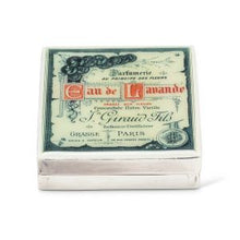 Load image into Gallery viewer, Keep everything from jewelry to coins safe in this beautiful, retro-chic Face Powder box. Inspired by vintage finds from London and Paris antique markets, this trinket box is hand-cast from brass by skilled artisans, to be a faithful reproduction of a turn-of-the-century antique.   Size: 2.75&quot; SQ
