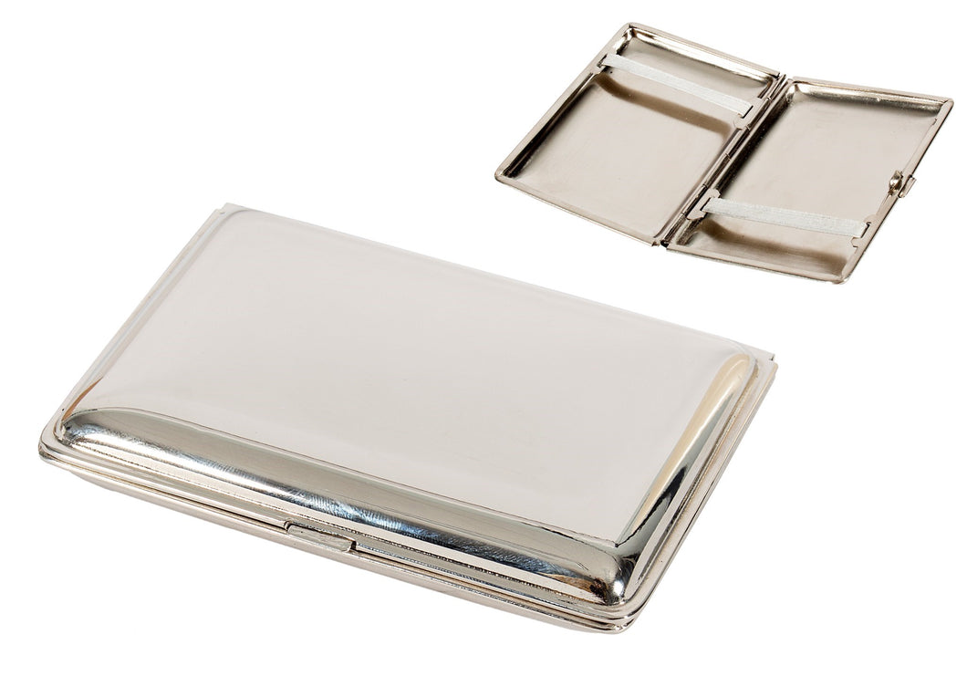 First Impression is key!  This stylish and smooth card holder is great for giving that perfect first impression at your next meeting.  Fits nicely in your jacket pocket, purse or laptop bag.   Can also be used as an elegant and sturdy wallet.  Material: Nickel