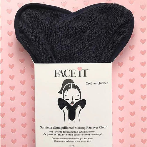 A cleansing, cleaning and exfoliating make-up remover for the face and neck.The heart shape perfectly matches your face. Simply insert your hands into the pockets to exert the desired pressure and cleanse your face with a simple circular upward motion. 2 Colours to choose from: Pink Black. Before first use, wash in warm water with a mild detergent. After each use, clean by hand with warm water, squeeze well, then hang to dry. 100% polyester. Shown: Black Cloth